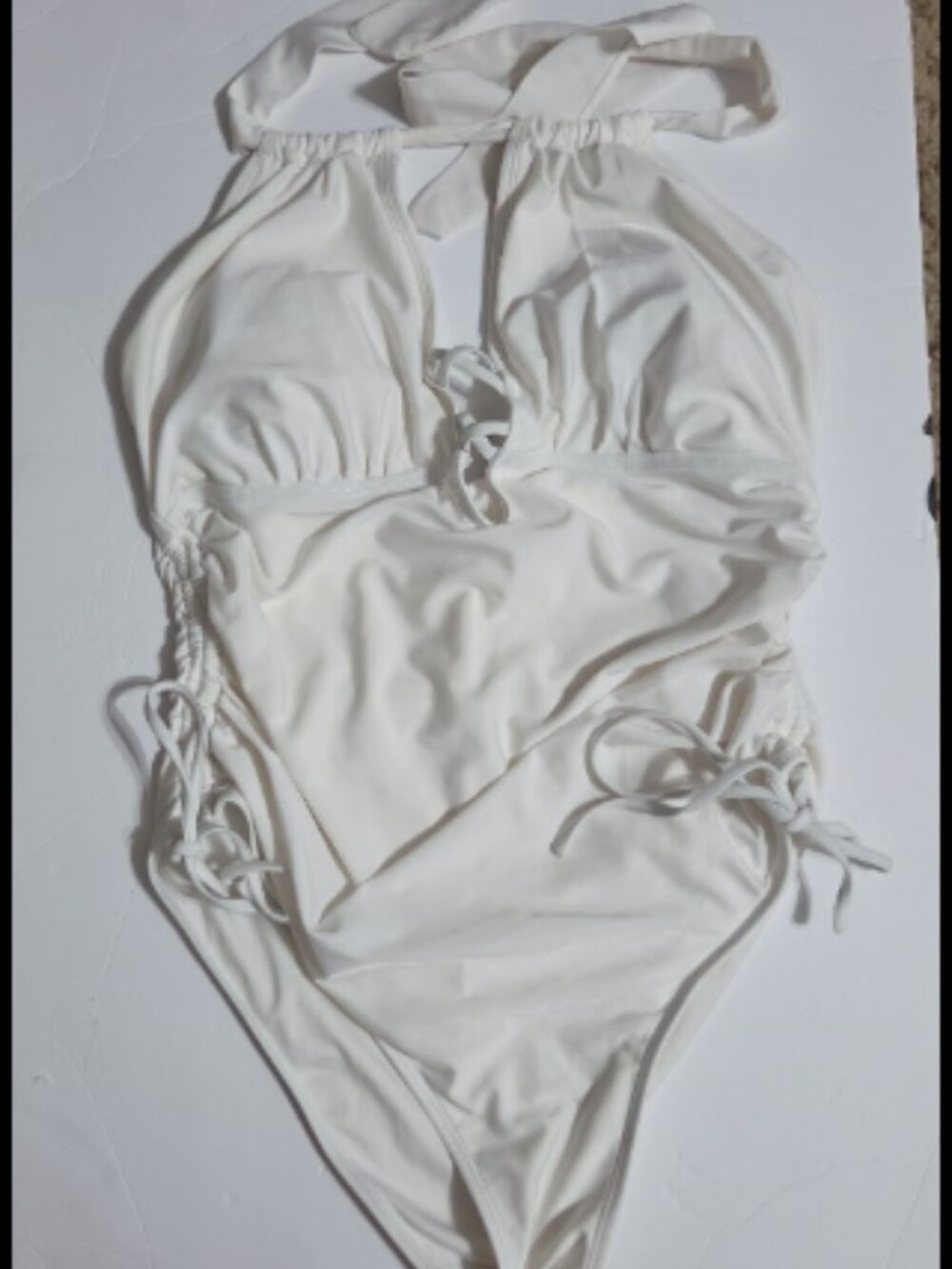 Woman's 1 piece bathing suit